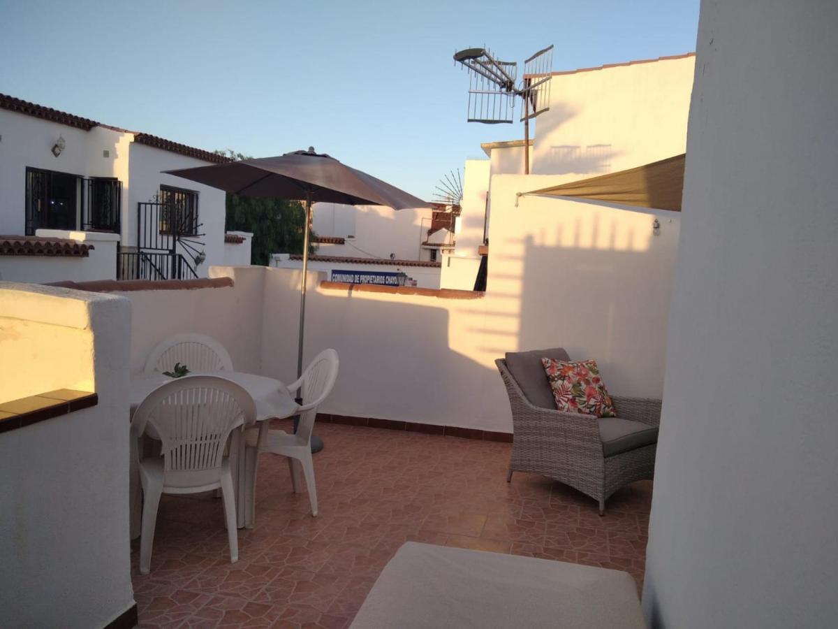 Apartamento con grande terraza y con 4 piscinas Arona  Exterior foto