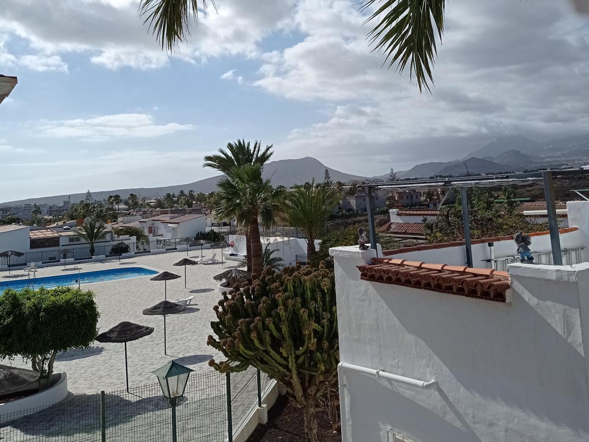 Apartamento con grande terraza y con 4 piscinas Arona  Exterior foto